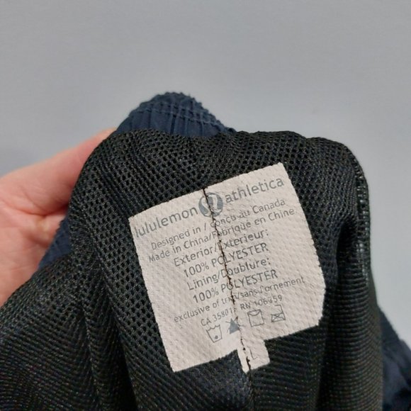 Lululemon Men's Navy Blue Track Pants Size Large Mesh - Picture 9 of 9
